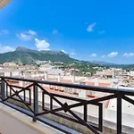 Modern / Quiet 3 Bdrs Flat In The Heart Of Calpe